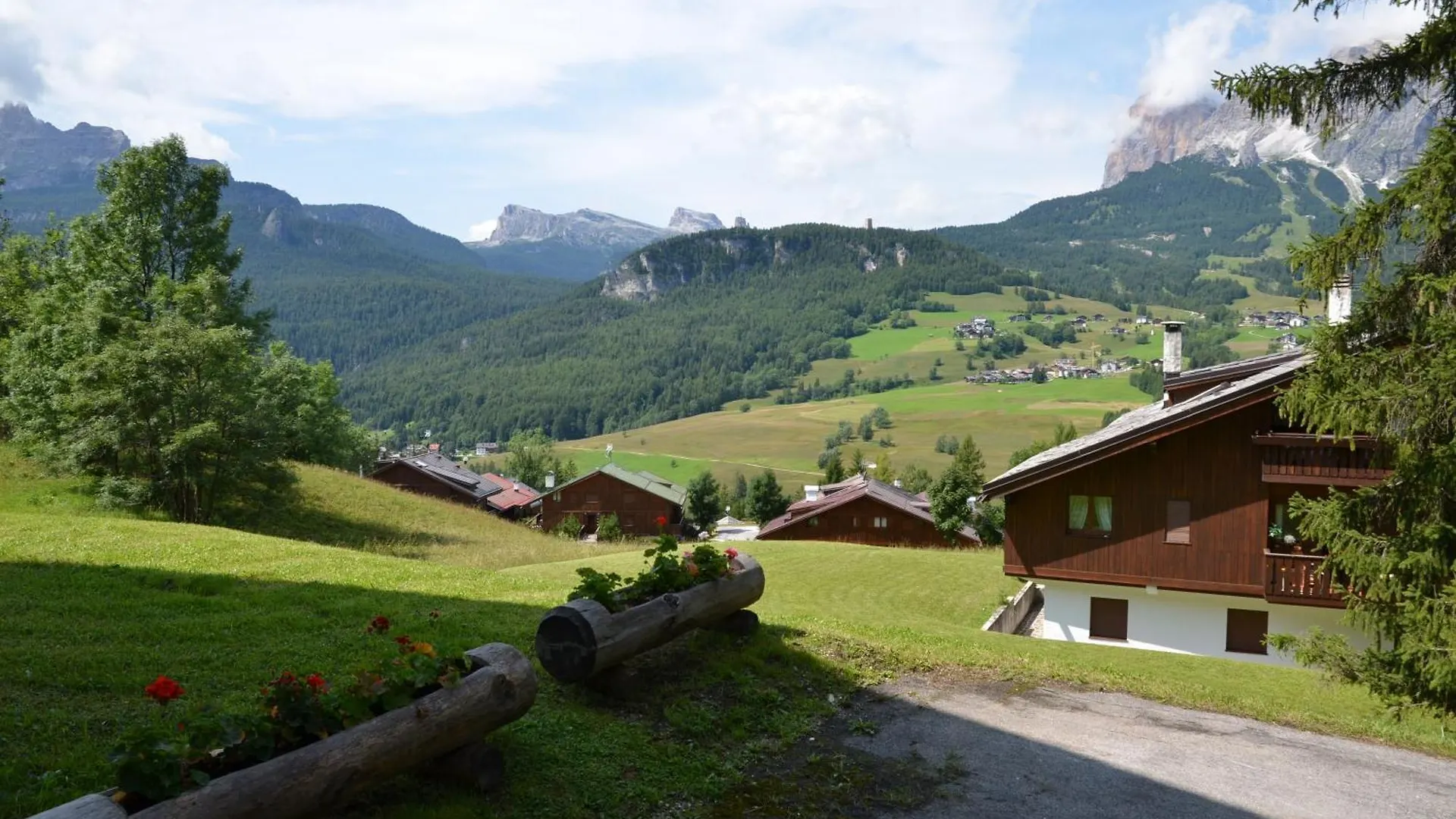 Mansarda A Cortina Apartment Cortina d'Ampezzo